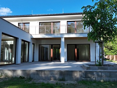Haus zum Kauf, 235 m² (3 von 32)
