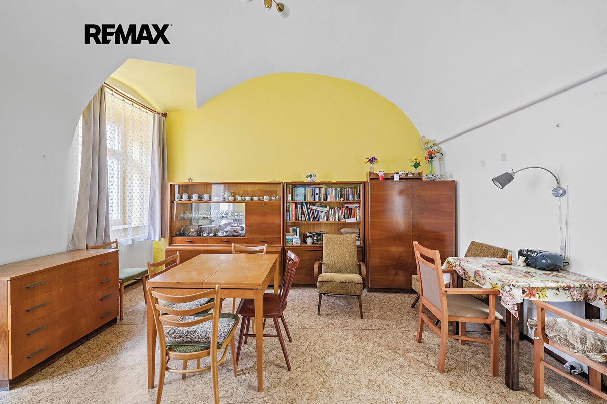 Prodej rodinného domu 197 m², pozemek 203 m² – fotografie 4
