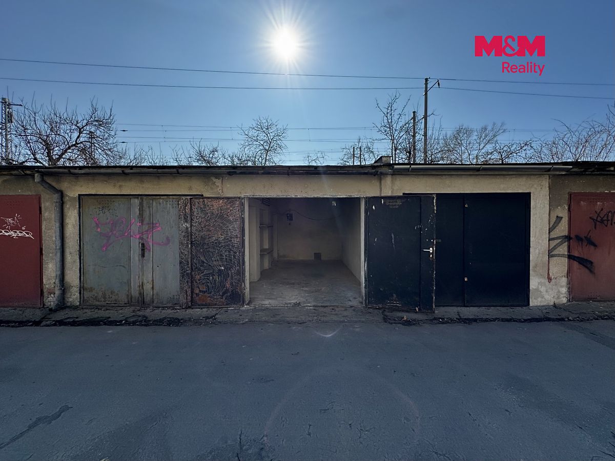 Pronájem garáže 15 m² – fotografie 2