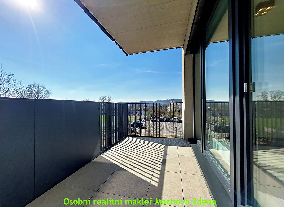 Pronájem bytu 2+kk 49 m² – fotografie 2
