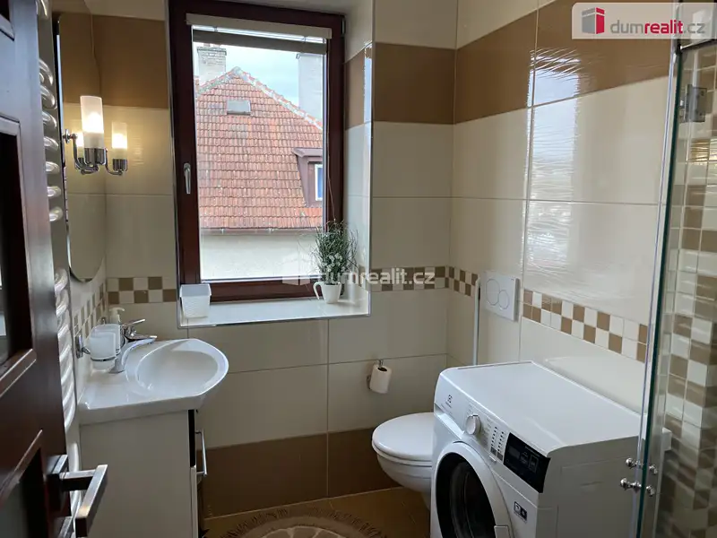 Pronájem bytu 2+kk 44 m², Luhačovice – náhled fotky 2