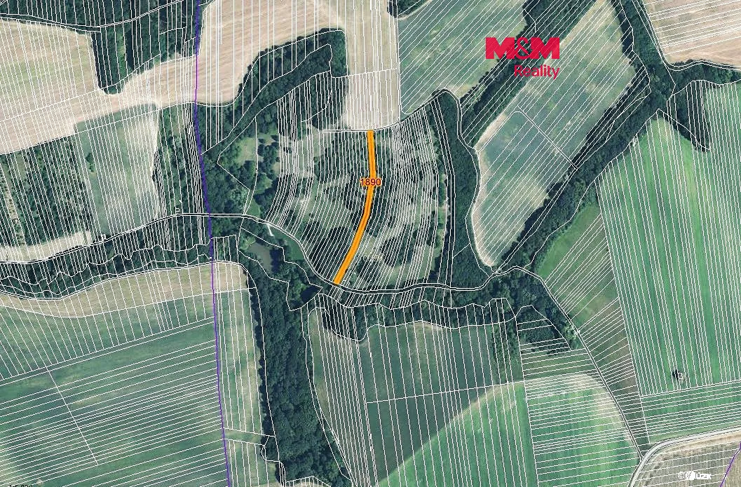 Prodej pozemku 1957 m²