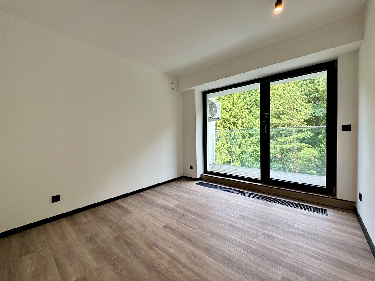 Pronájem bytu 2+kk 39 m² – fotografie 3