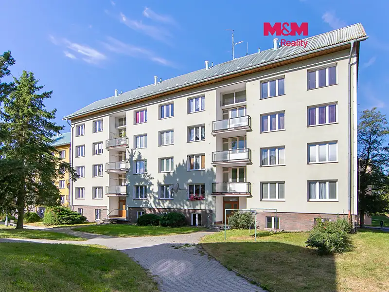 Prodej bytu 3+1 85 m², Toužim – náhled fotky 1