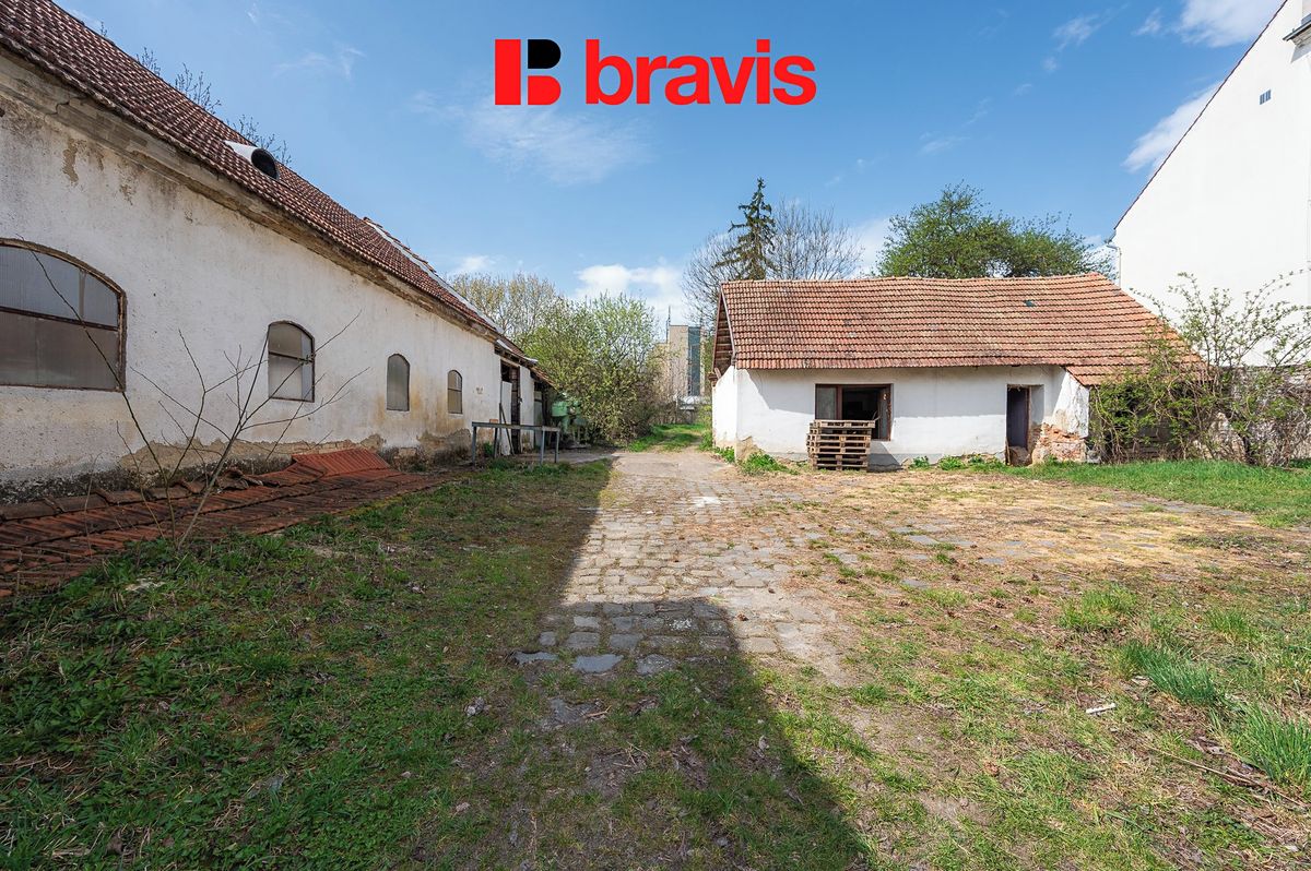 Prodej činžovního domu 420 m² – fotografie 3