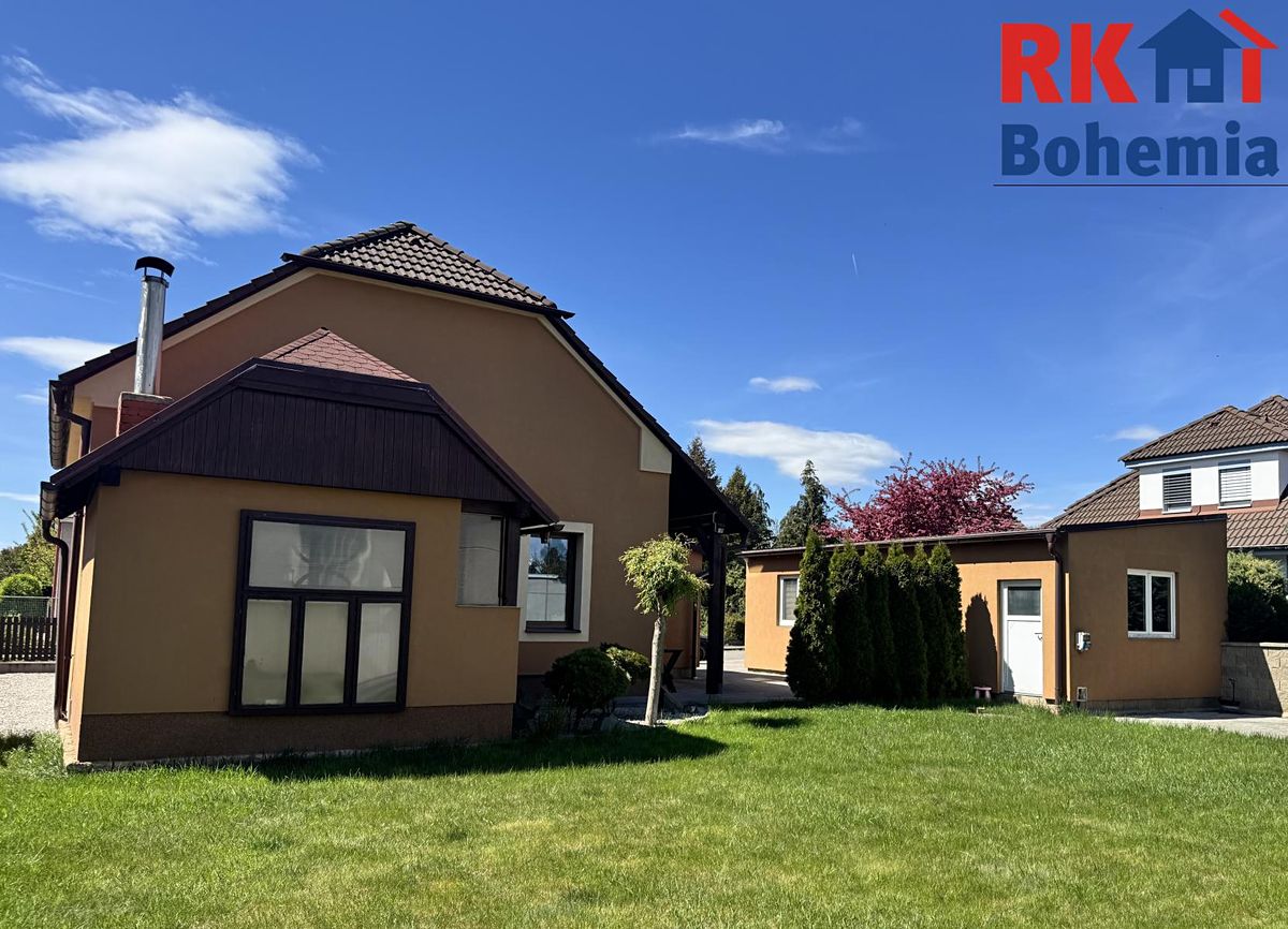 Prodej rodinného domu 210 m², pozemek 581 m²