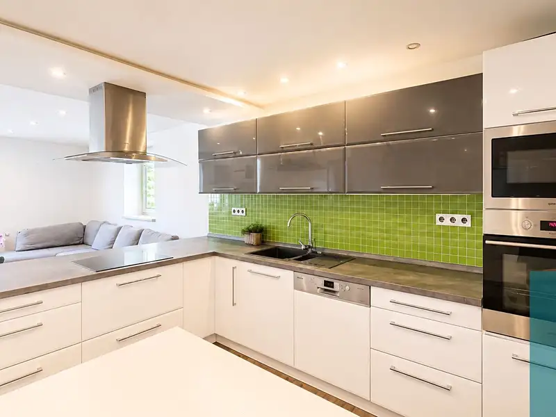 Prodej rodinného domu 158 m², pozemek 341 m², Halenkovice – náhled fotky 3