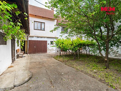 Haus zum Kauf, 210 m² (2 von 30)