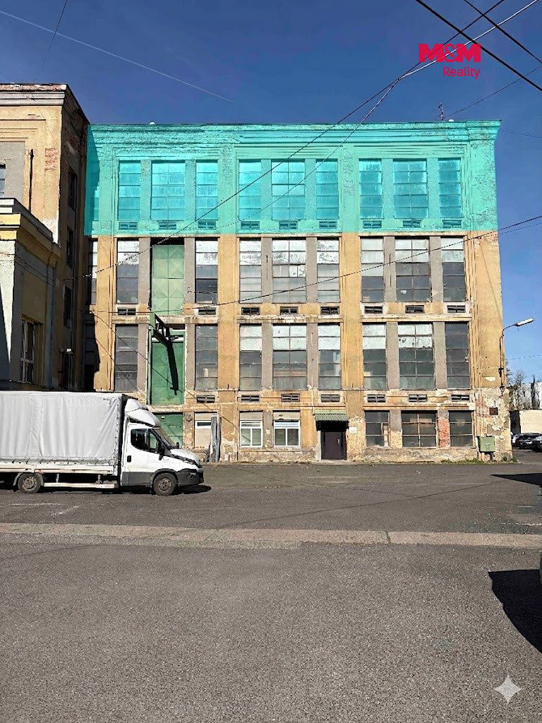 Pronájem výrobní haly, prostoru 1300 m² – fotografie 2