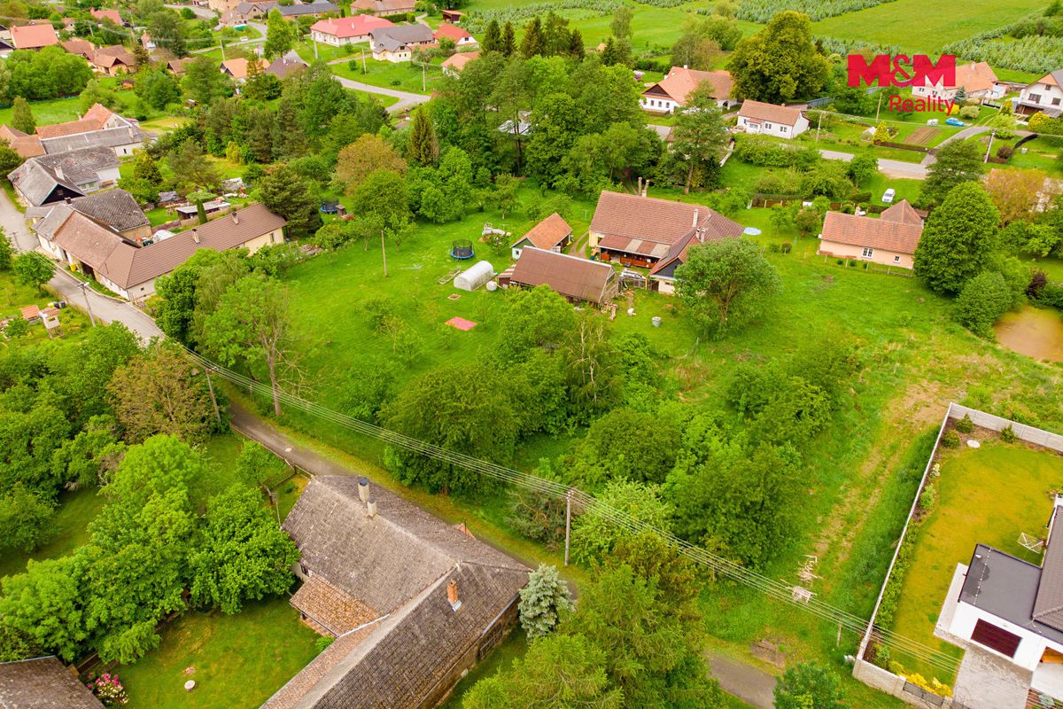 Prodej stavebního pozemku 1479 m² – fotografie 2