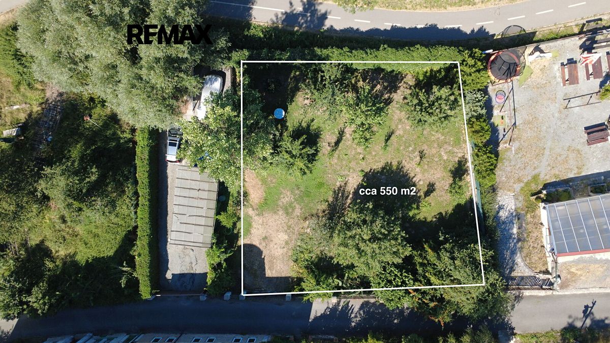 Pronájem komerčního pozemku 550 m² – fotografie 2