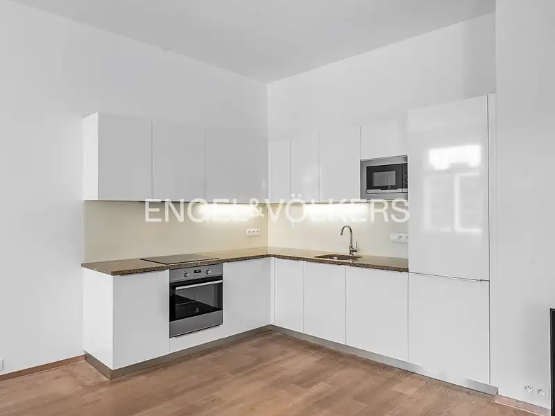 Pronájem bytu 3+kk 103 m², Praha – náhled fotky 3