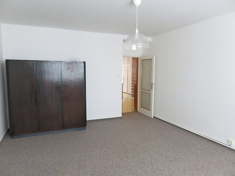 Wohnung 1+1 zum Kauf, 65 m² (6 von 13)
