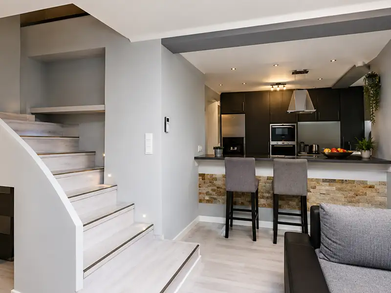 Prodej bytu 4+kk 180 m², Praha – náhled fotky 3