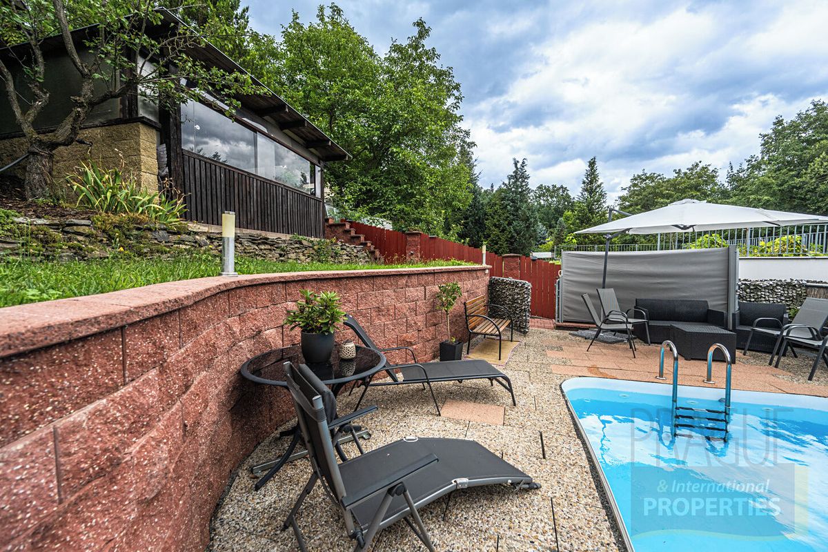 Prodej rodinného domu 166 m², pozemek 636 m² – fotografie 5
