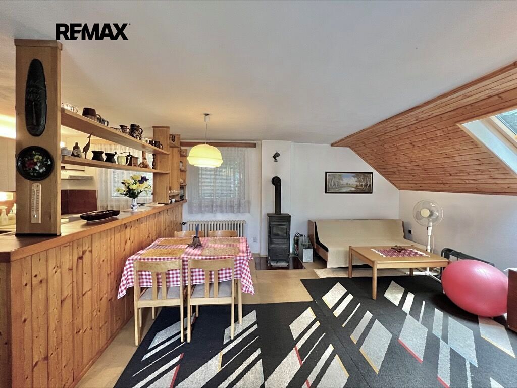 Prodej rodinného domu 147 m², pozemek 2658 m² – fotografie 3