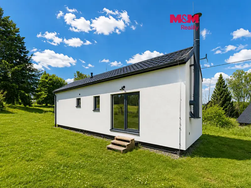 Prodej rodinného domu 40 m², pozemek 896 m², Hostouň – náhled fotky 1