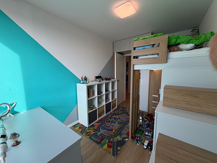 Квартира 4+kk на продаж, 90 м² (26 з 52)