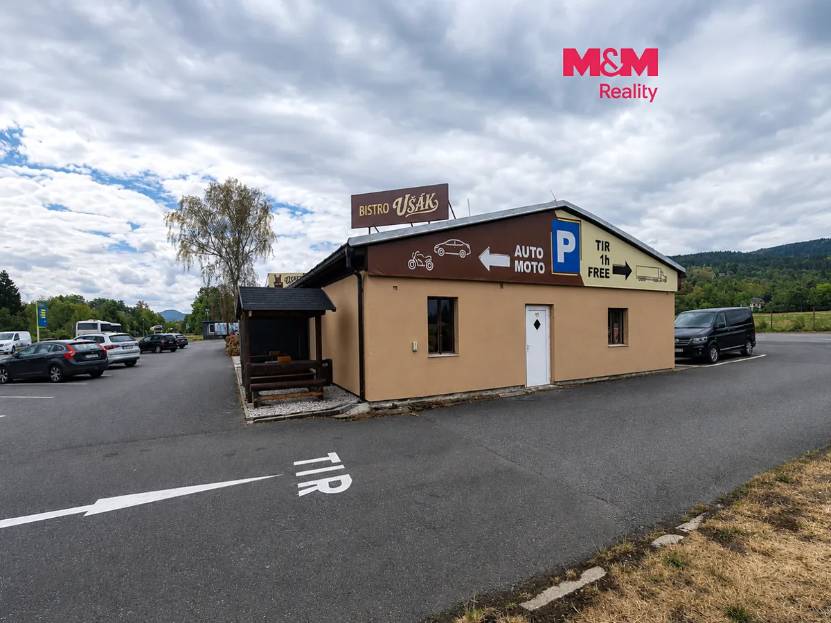 Pronájem kanceláře 200 m²