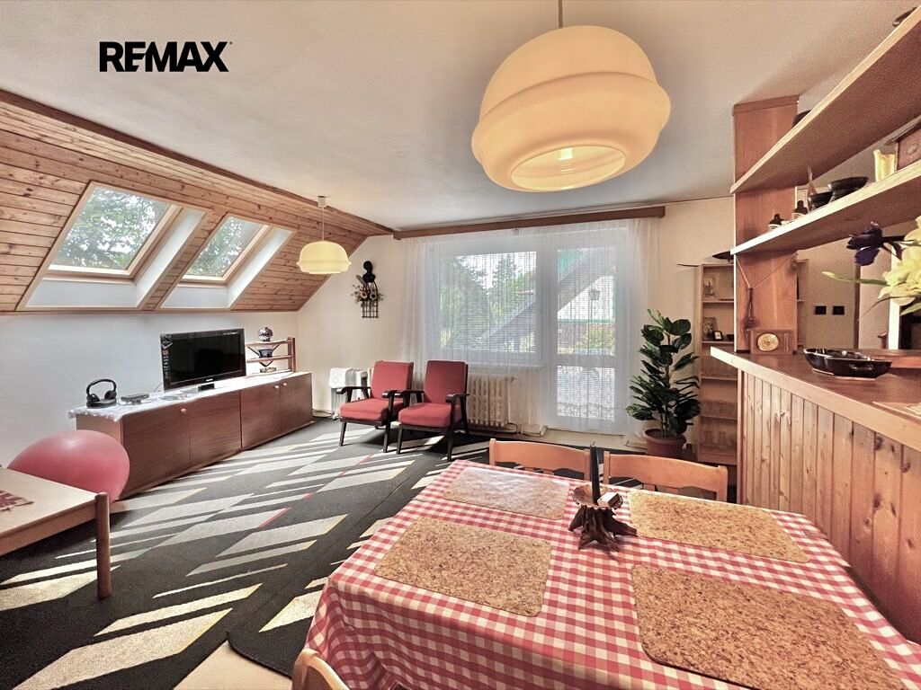 Prodej rodinného domu 147 m², pozemek 2658 m² – fotografie 2