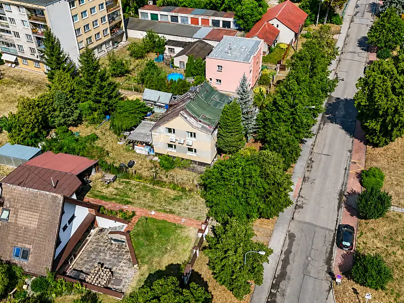 Prodej rodinného domu 250 m², pozemek 721 m², Pardubice – náhled fotky 3