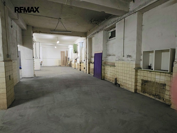 Комерційне приміщення в оренду, 460 м² (9 з 12)