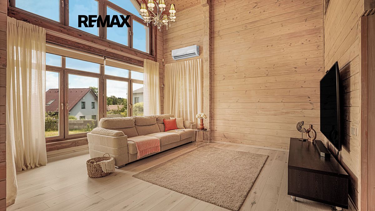 Prodej rodinného domu 226 m², pozemek 793 m² – fotografie 4