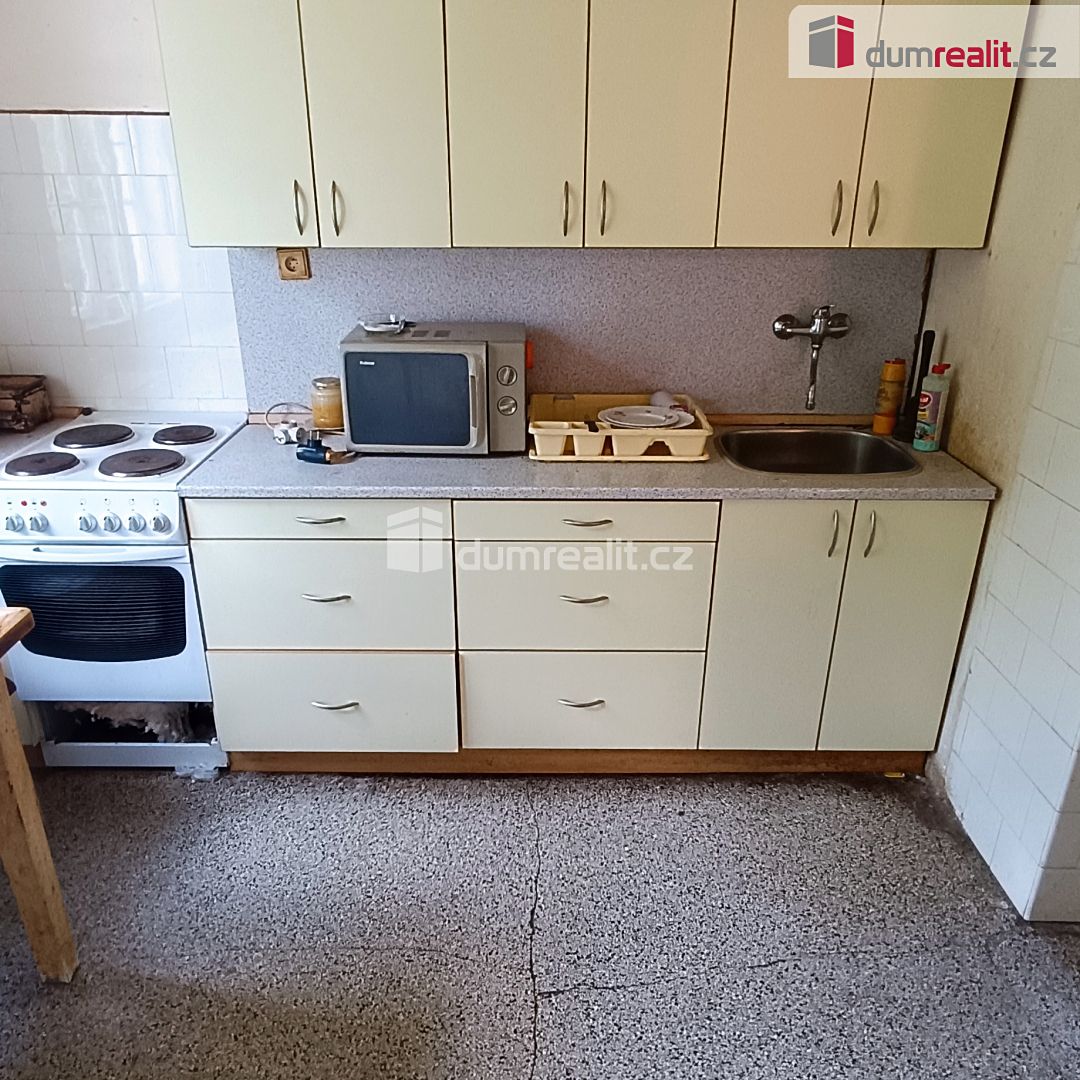 Prodej vily 180 m², pozemek 1230 m² – fotografie 5