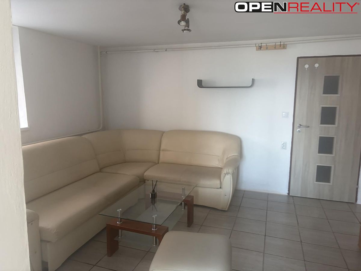 Prodej rodinného domu 74 m², pozemek 88 m² – fotografie 2