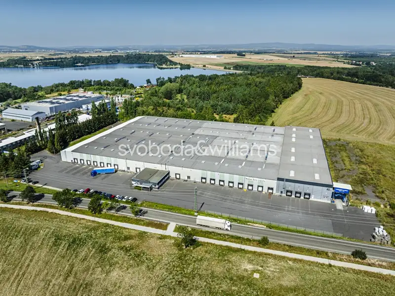 Pronájem skladového prostoru 3360 m², Tuřany – náhled fotky 3