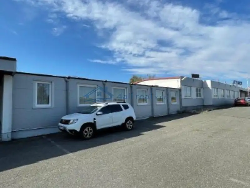 Prodej obchodního prostoru 880 m², Spytihněv – náhled fotky 3