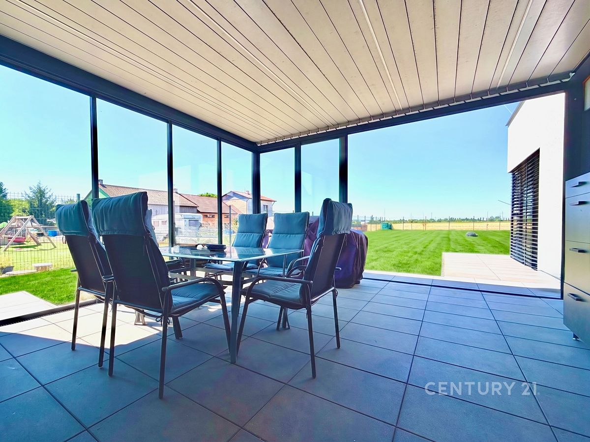 Prodej rodinného domu 182 m², pozemek 1127 m² – fotografie 5
