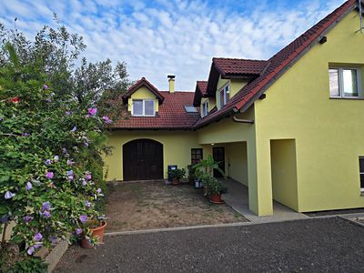 Prodej rodinného domu 235 m², pozemek 359 m²
