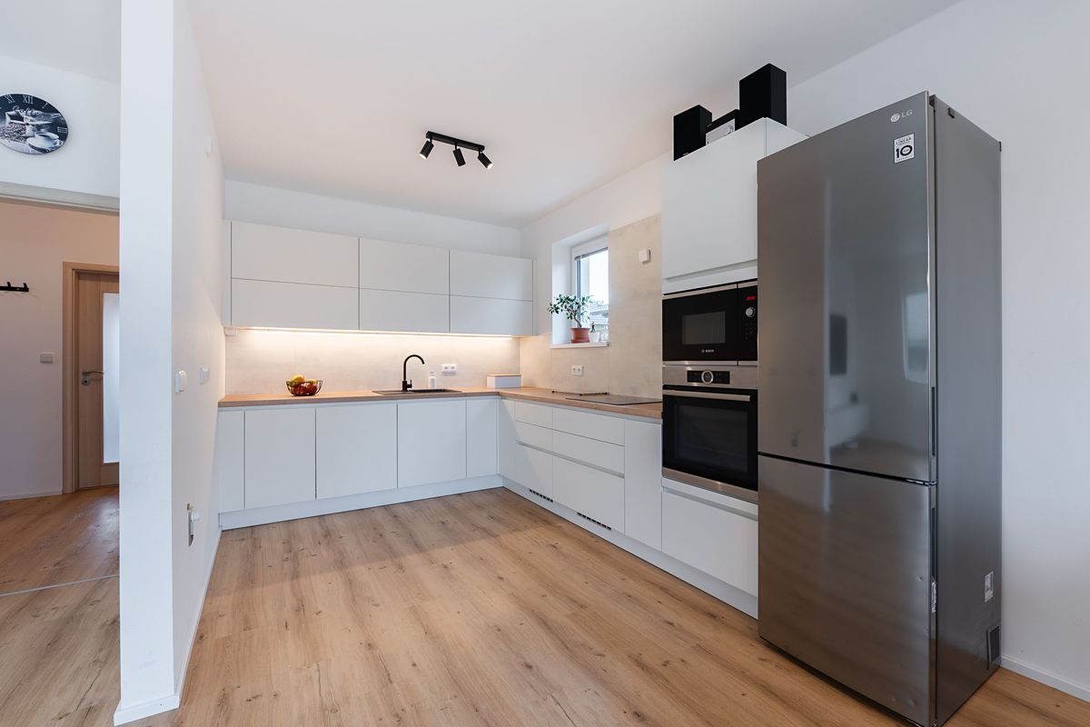 Prodej rodinného domu 127 m², pozemek 446 m² – fotografie 3