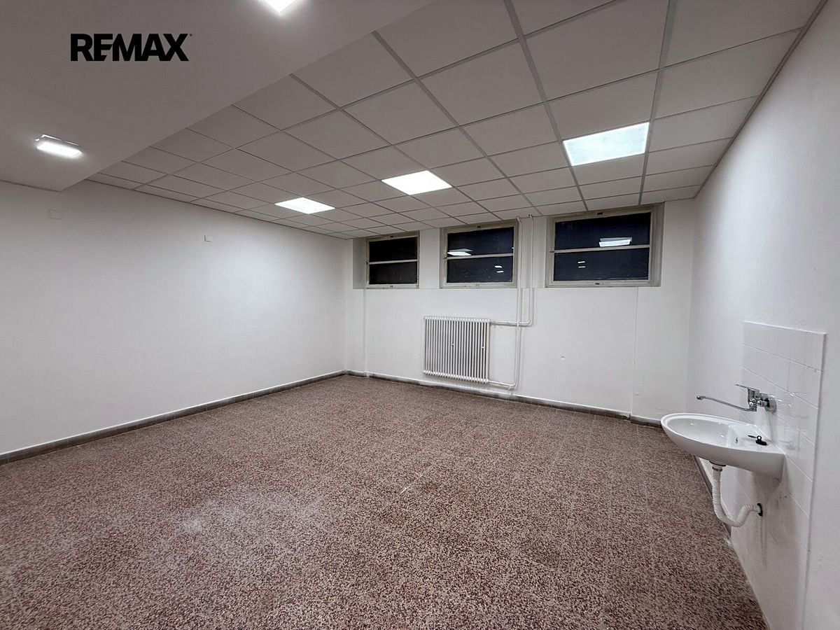 Pronájem skladového prostoru 35 m² – fotografie 3