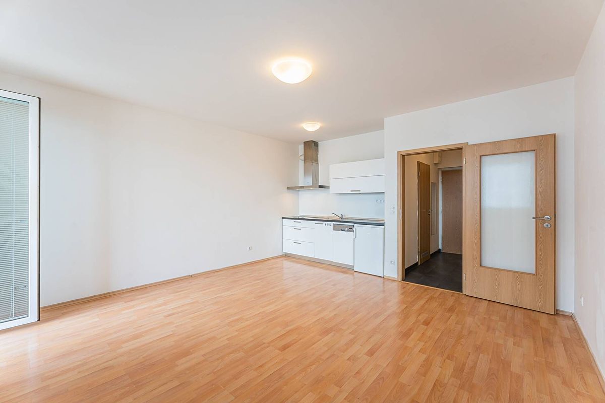 Pronájem bytu 1+kk 40 m² – fotografie 5