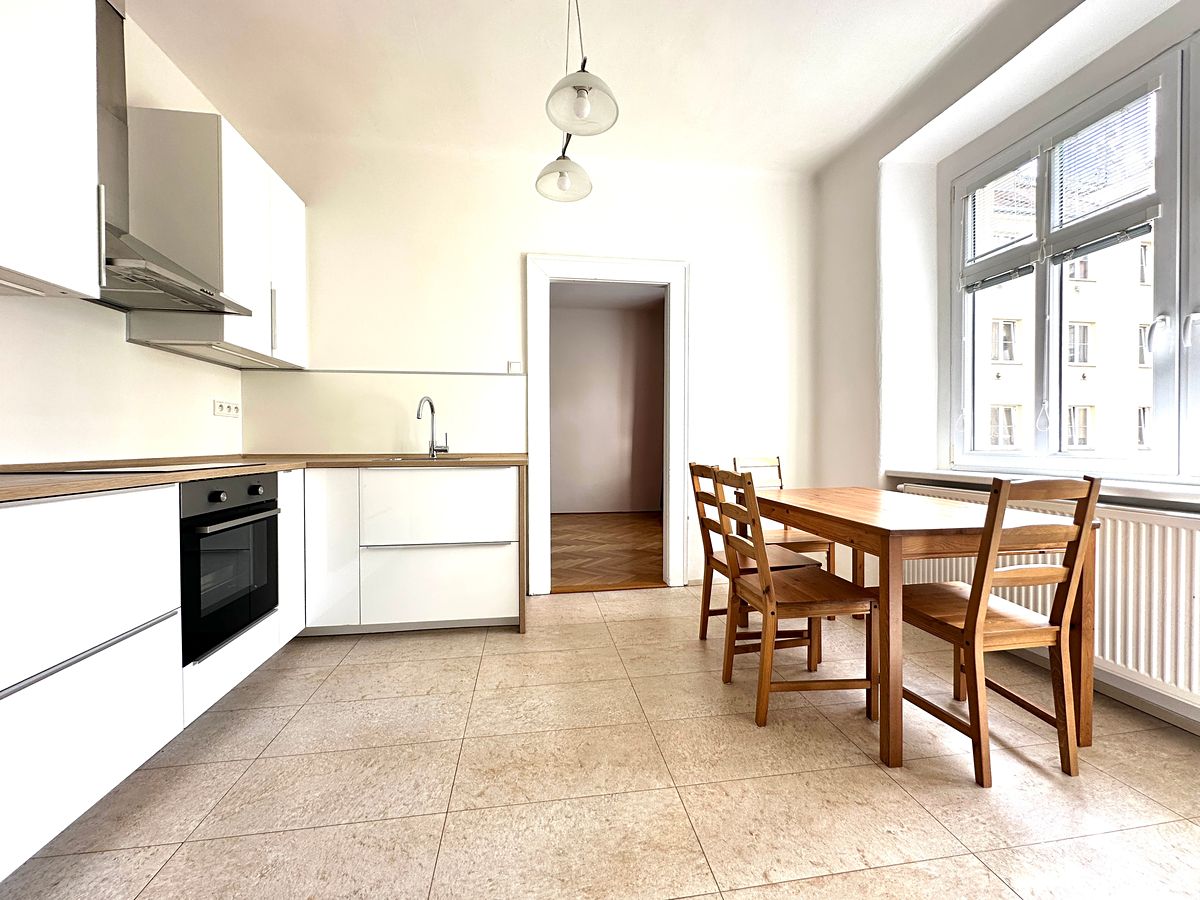 Pronájem bytu 3+1 98 m²