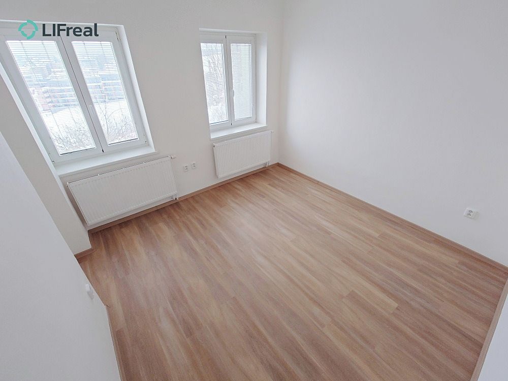 Pronájem bytu 3+kk 68 m² – fotografie 4