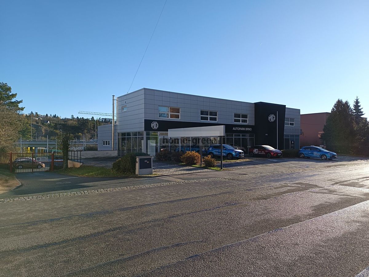 Prodej komerční nemovitosti 3123 m²