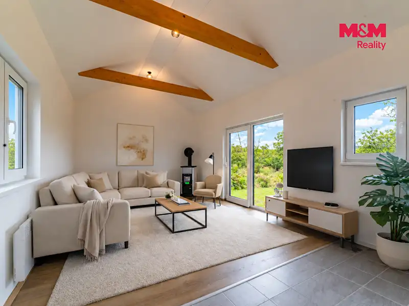 Prodej rodinného domu 40 m², pozemek 896 m², Hostouň – náhled fotky 2