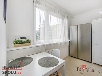 Wohnung 2+1 zur Miete, 57 m² (2 von 8)