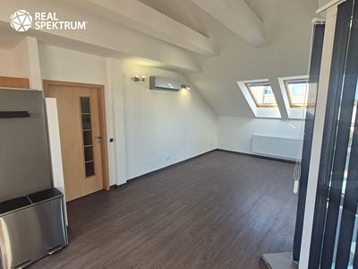 Pronájem bytu 2+kk 74 m²