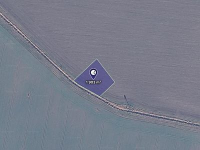 Prodej pole 1903 m²