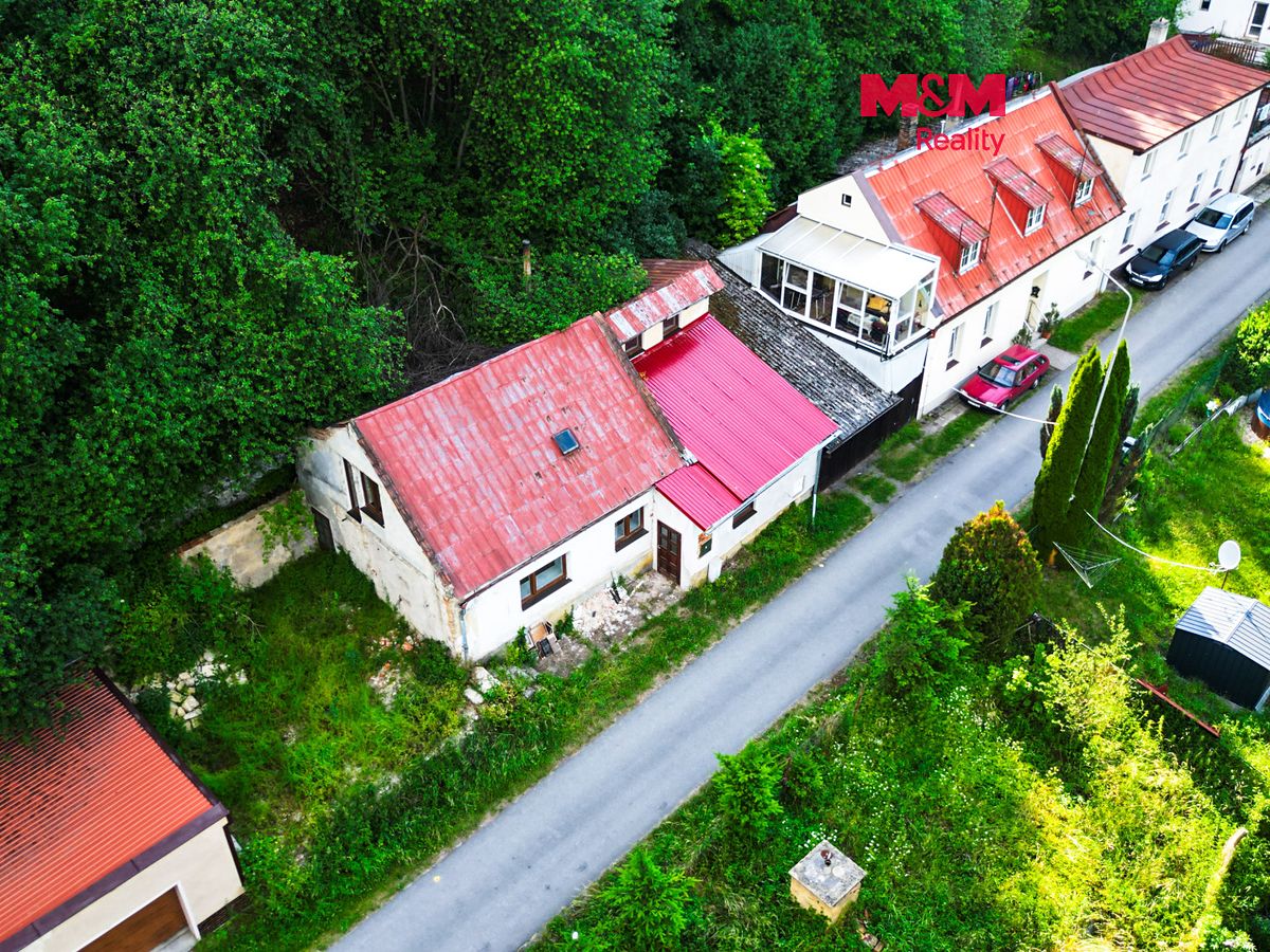 Prodej rodinného domu 80 m², pozemek 179 m²