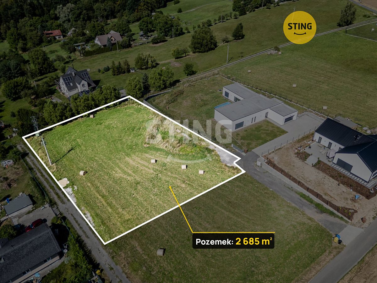 Prodej stavebního pozemku 2685 m²