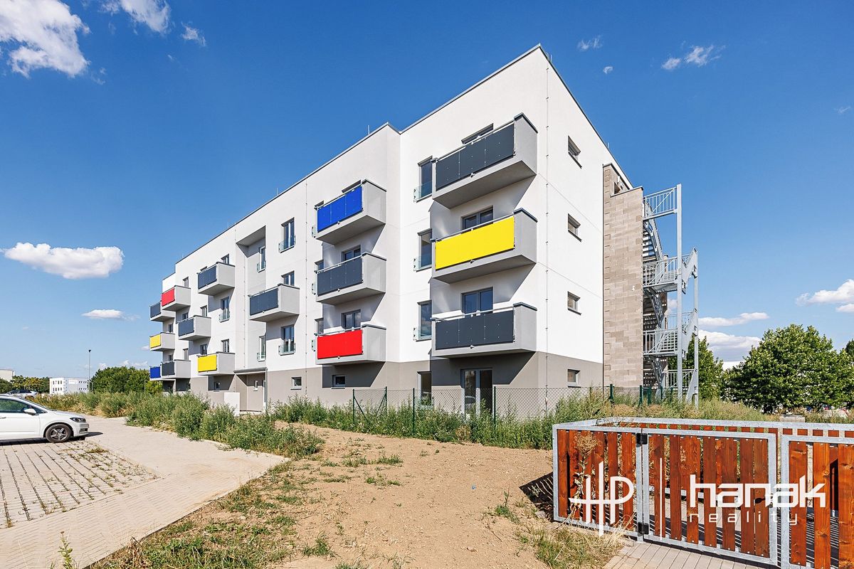 Pronájem bytu 2+kk 43 m²