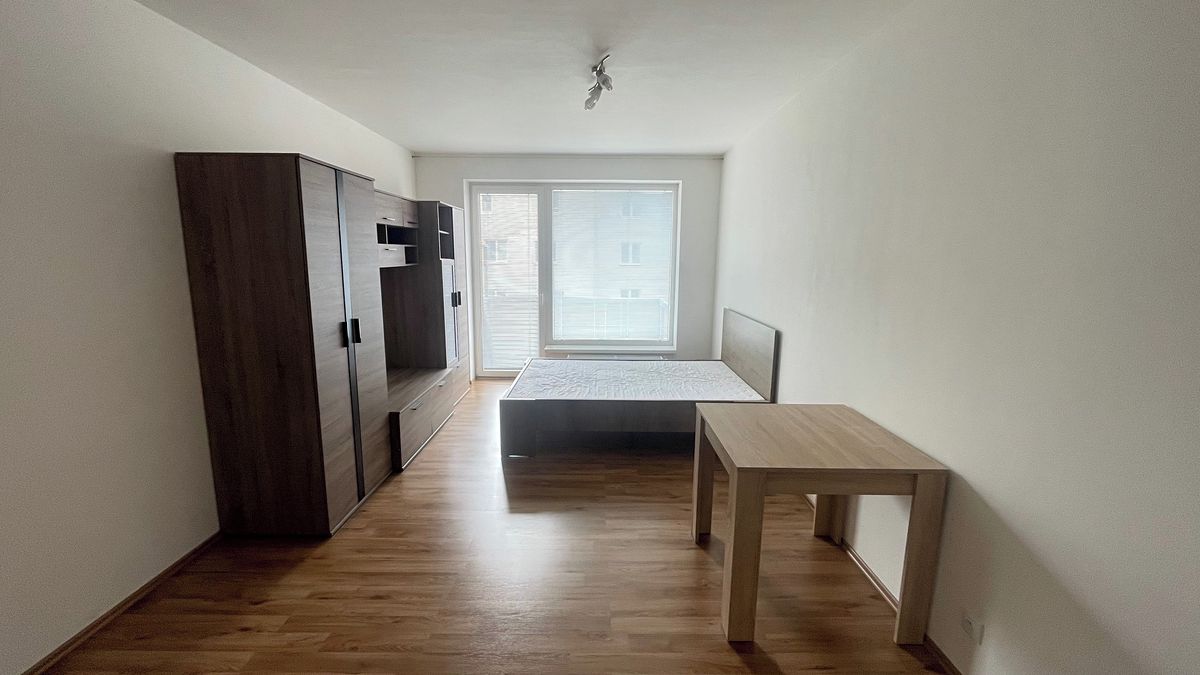 Pronájem bytu 1+kk 31 m²