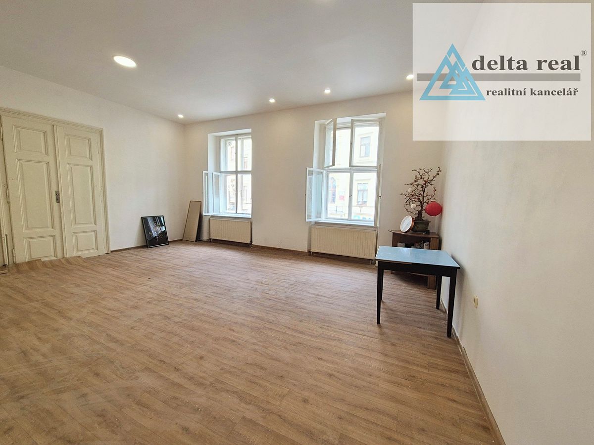 Pronájem kanceláře 38 m² – fotografie 2
