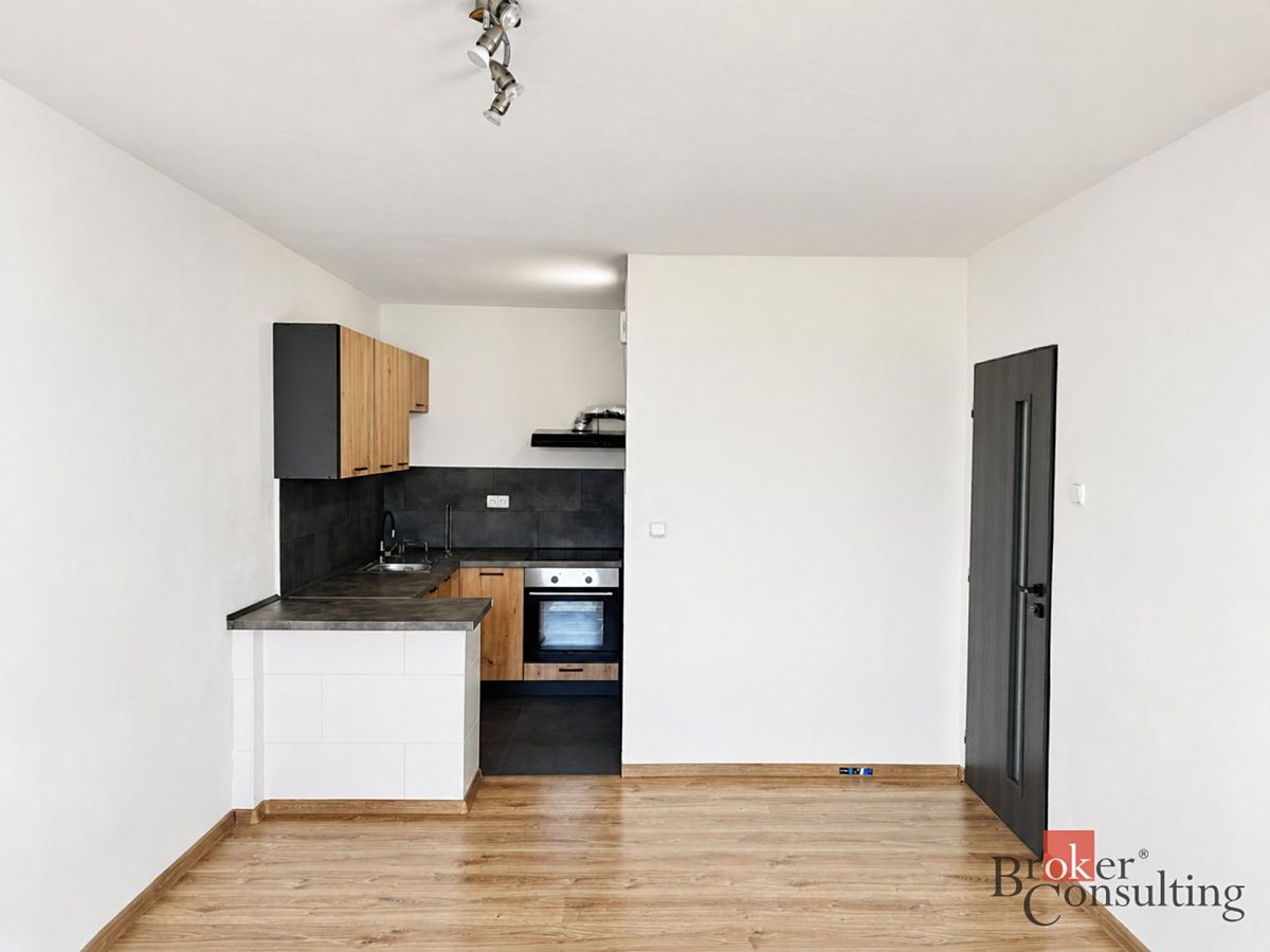 Pronájem bytu 2+kk 40 m²