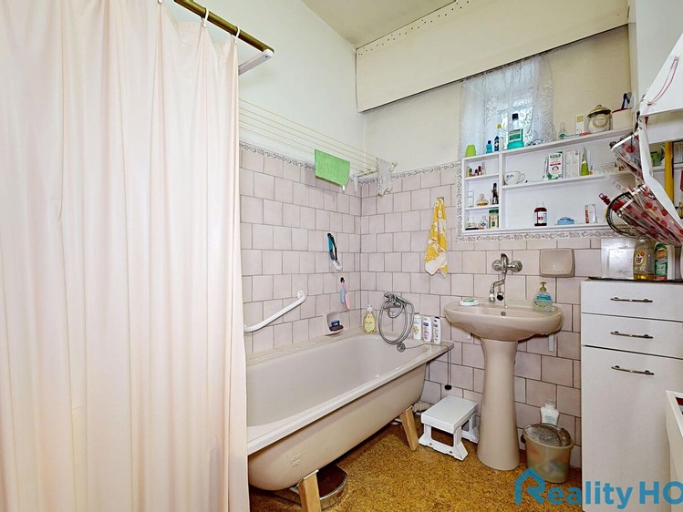 Prodej domu, 197 m² (26 z 35)